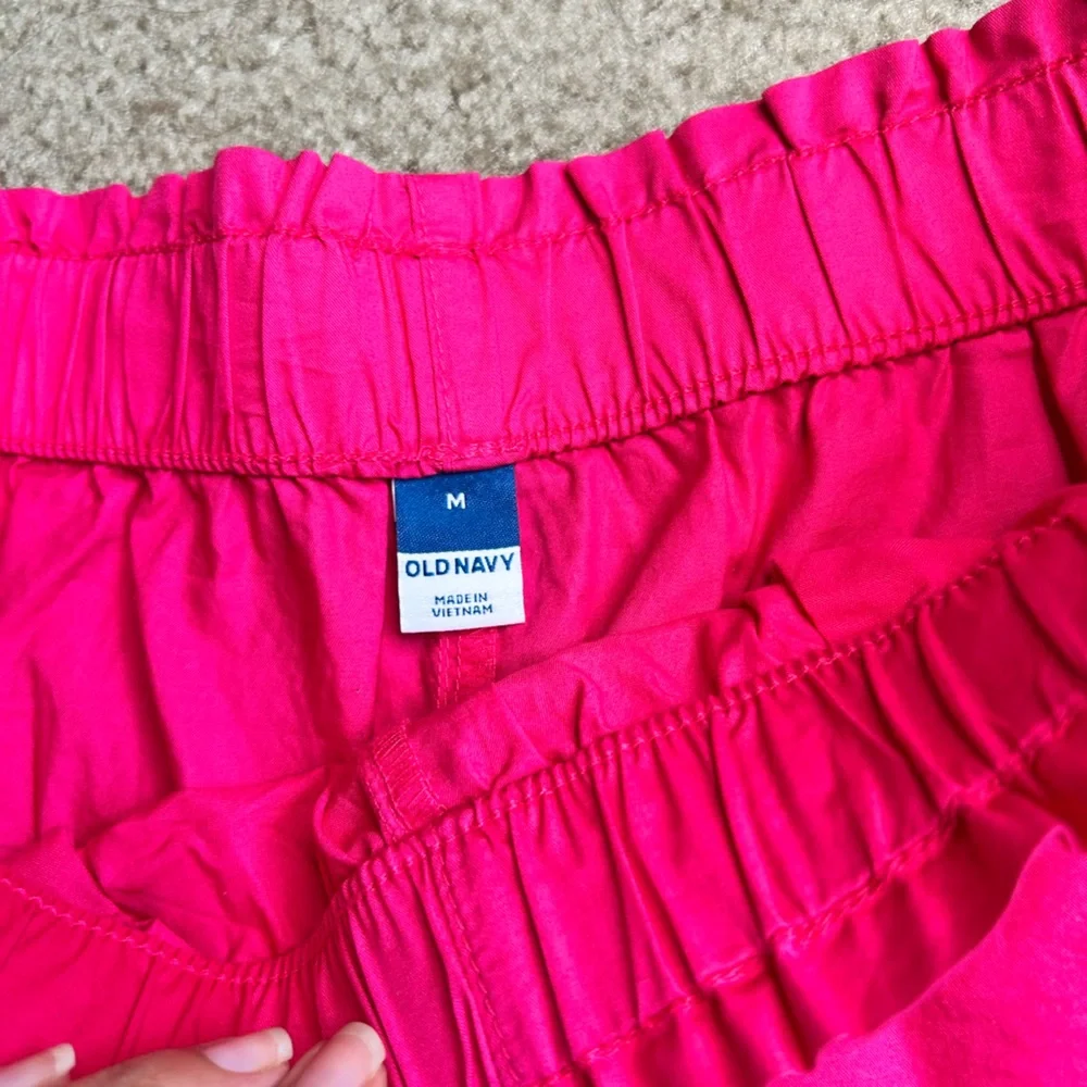 Old Navy Hot Pink Women’s Bermuda Shorts